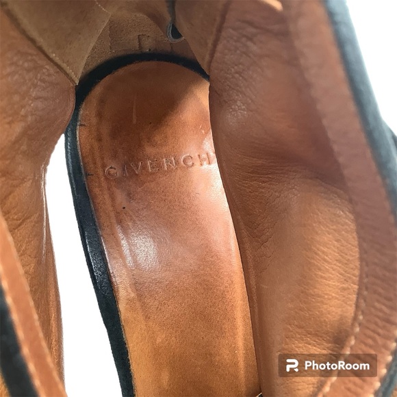 {Givency} Suede Leather Heels - Picture 12 of 14